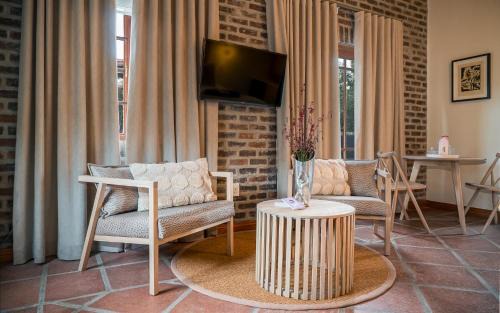 Dullstroom Apartment | Exceptional Family Stays at The Lofts @ Maple Square