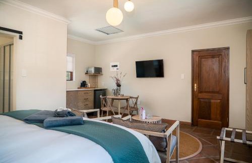 Dullstroom Apartment | Exceptional Family Stays at The Lofts @ Maple Square