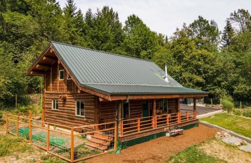 Stevenson House | The Log Cabin