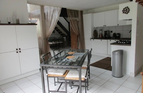 Jau-Dignac-et-Loirac House | Unforgettable Stays at The Logis de la Mellerie