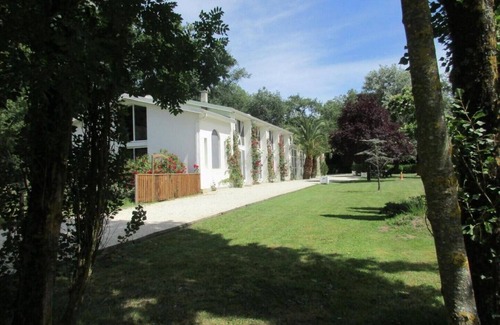Jau-Dignac-et-Loirac House | Unforgettable Stays at The Logis de la Mellerie