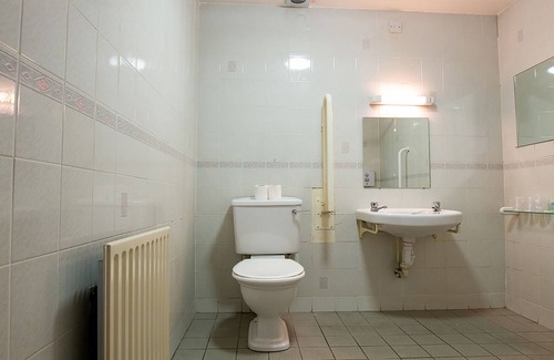 Longforgan Hotel | Discover The Longforgan Coaching Inn: Family-Friendly Retreat