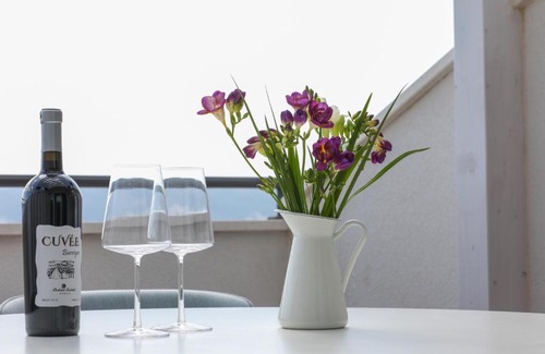 Kastel Novi Apartment | Oceanfront Retreat: THE LOOK Apartment with 9.9/10 Rating
