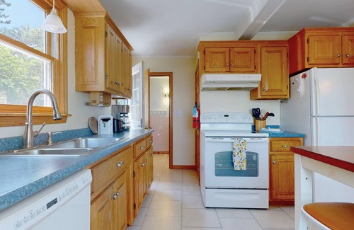 Camp Ellis House | Unforgettable Ocean Views at The Lookout | Bayley Rentals