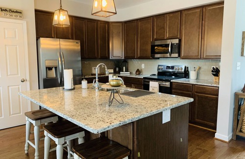 Eatons Crossing House | Experience Lake Views at "The Lookout" on Lake Gaston!