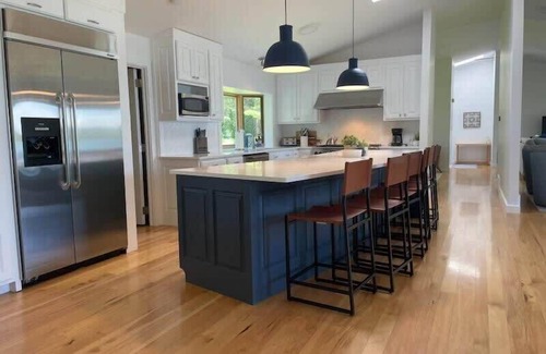 Leland House | Guest Rated: 9.8 at The Lookout on Lake Leelanau