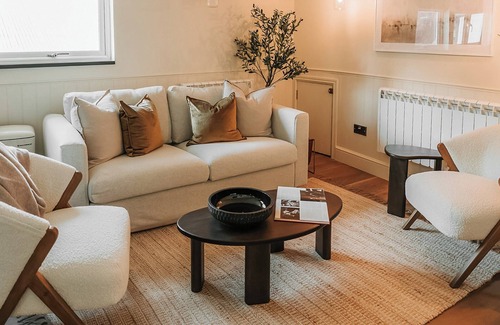 Tenterden Cottage | Cozy 3 Bedroom Retreat in Tenterden with Family-Friendly Perks
