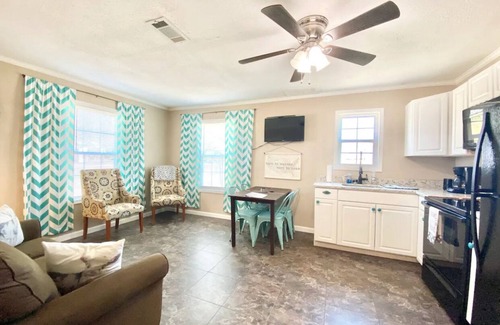 Lorena House | Experience The Lorena Ranchette: Goats & Ocean Views