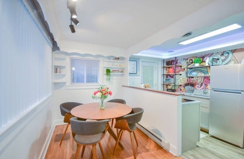 Martinsburg Apartment | The Los Angeles Dream