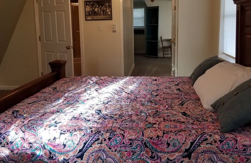Dry Creek House | Lakefront Bliss at The Louisiana Lake House - 10/10 Rated!