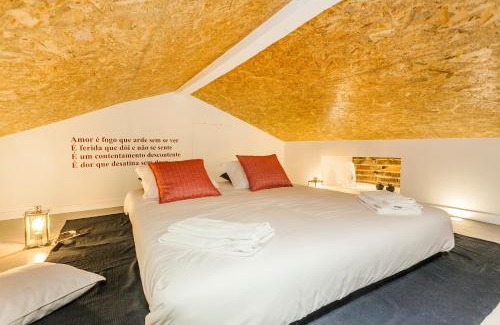 Misericordia Apartment | Charming Stay at The Love Tram Apartment - Rated 7.9/10