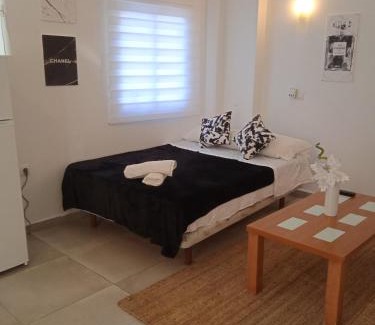 Ciudad Jardin Apartment | Relaxing Loft Getaway - Pet and Child Friendly Retreat