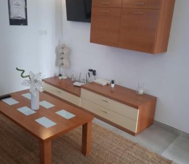 Ciudad Jardin Apartment | Relaxing Loft Getaway - Pet and Child Friendly Retreat