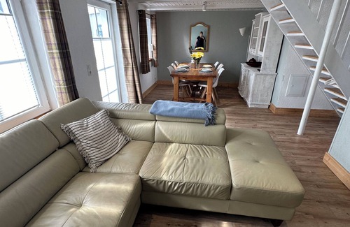 Daenschendorf Apartment | The lovingly furnished cottage on 120 square meters offers enough space for the whole family.