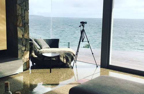 Low Head House | Unwind at The Low Head Beach House with Spa & Hot Tub