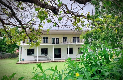 Lucinda House | Seaside Retreat - Spacious House with Scenic Ocean Views