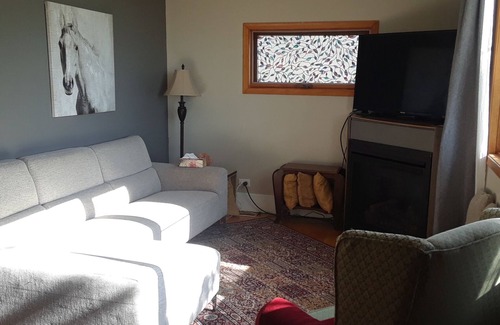 Riverhurst House | Discover the Hidden Gem of the Prairies with Ocean Views