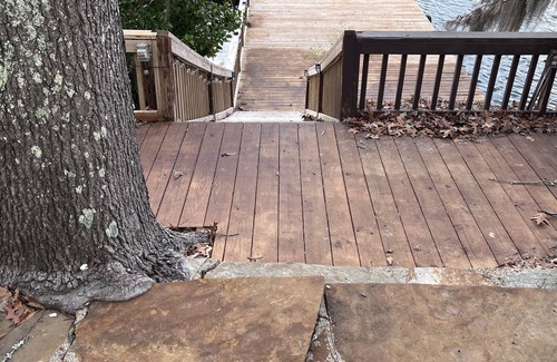 Sterlington Cottage | Idyllic Lake View Retreat at The Lucky Duck Fishing Camp