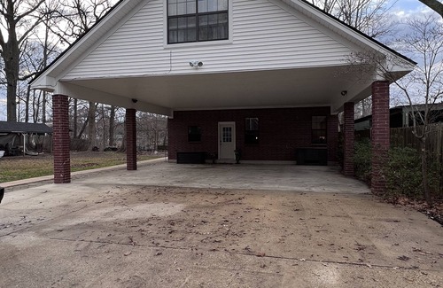 Sterlington Cottage | Idyllic Lake View Retreat at The Lucky Duck Fishing Camp