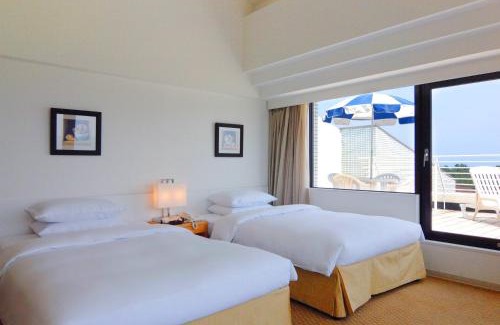 Higashi-ku Hotel | Relax at The Luigans Spa and Resort with Oceanfront Bliss
