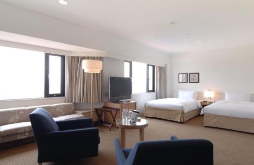 Higashi-ku Hotel | Relax at The Luigans Spa and Resort with Oceanfront Bliss