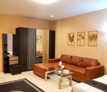 Nanai Road Bed & Breakfast | Family-Friendly Stays at The Luka Guesthouse & Restaurant