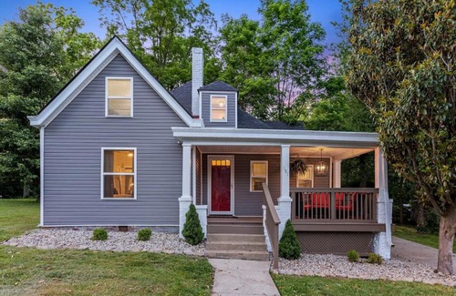 Georgetown House | Relaxing Getaway with Hot Tub, Near Horse Park & Ark