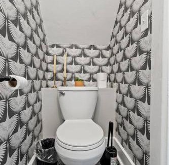Georgetown House | The Luxe Hot Tub Private Bar 12 Min to Horse Park