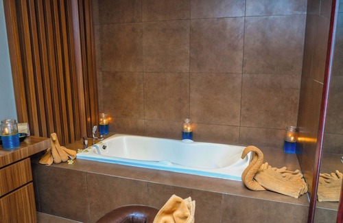 West Cirebon Hotel | Discover The Luxton Cirebon Hotel & Convention: 4-Star Getaway