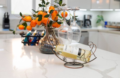New Kingston Apartment | Exclusive Amenities at The Chateau - Rated 10/10 by Guests