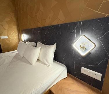 Gurugram Apartment | The Luxury Nest