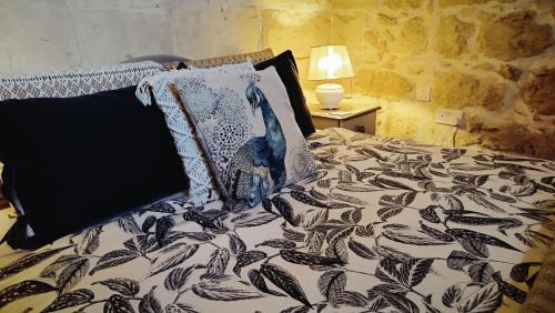 Nadur Bed & Breakfast | Oceanfront Retreat at The LYNDEE HOUSE - Guest Rated 9.9