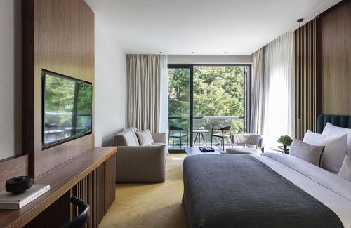 Florina Hotel | Experience The Lynx Mountain Resort: 5-Star Spa Retreat