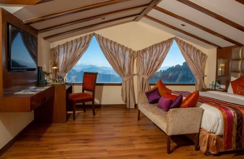 Kufri Resort | Discover The Ananda Kufri: Family-Friendly Amenities Await