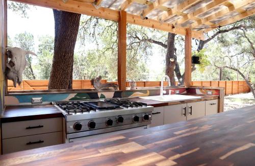 Lakeway Other | The Macaw Yurt in Lakeway, TX
