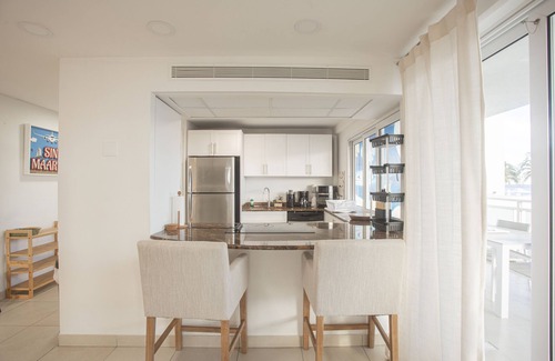 Maho Condo | Discover Maho Hideaway: Beachfront Bliss on Sunset