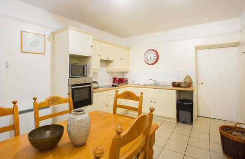 Elgin Cottage | The Mains