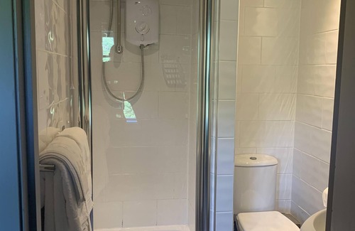 Rishworth Bed & Breakfast | Experience Comfort at The Malthouse - Rated 9.2/10