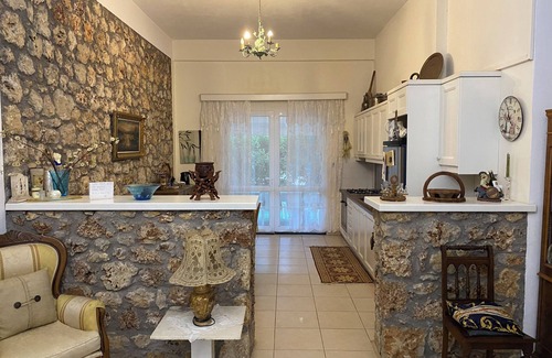 Archaia Olympia Villa | Explore The Mansion of Dionisos and Demetra by the Ocean