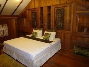 Koh Chang Tai Resort | Cozy Retreat at The Mangrove Hideaway Kohchang with Breakfast