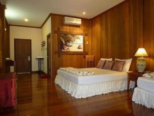 Koh Chang Tai Resort | Cozy Retreat at The Mangrove Hideaway Kohchang with Breakfast