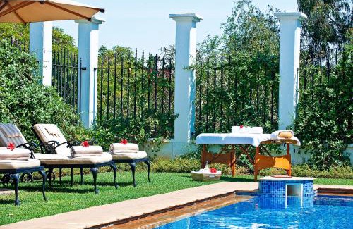 Arusha Hotel | Experience The Manor at Ngorongoro: 5-Star Oceanfront Retreat