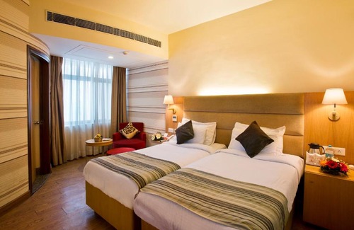 Bareilly Hotel | Relax at The Manor Bareilly: Spa & Family-Friendly Stay