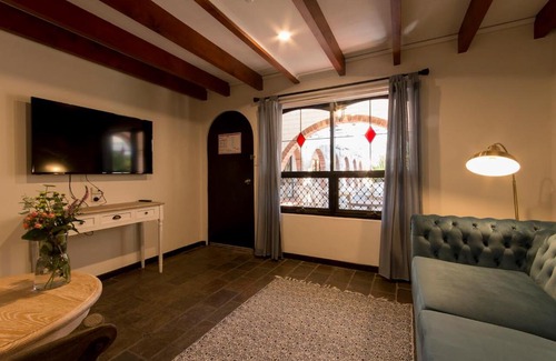 Basket Range Hotel | Discover The Manor Basket Range: Family-Friendly Retreat