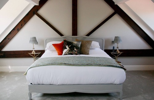 Quorndon Bed & Breakfast | Elegant Stay at The Manor House: Guest Rated 9.8/10