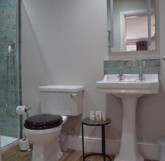 Quorndon Hotel | Pet-Friendly Retreat: The Manor House at Quorn, 4-Star Stay