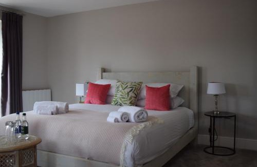Quorndon Hotel | Pet-Friendly Retreat: The Manor House at Quorn, 4-Star Stay