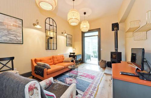 Maynooth Apartment | Elegant The Manor Suite at Moyglare House – Pet Friendly!