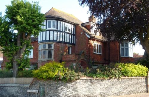 Eastbourne Bed & Breakfast | Top-Rated Stay at The Manse B&B – 4-Star Comfort Awaits