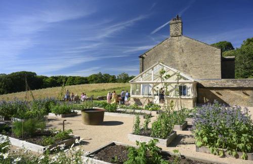 Skipton House | The Manse